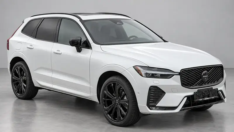 Efter: samma vita Volvo XC60 i en grå fotostudio med realistisk skugga